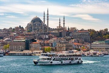 Friendships Forged on the Bosphorus Cruise